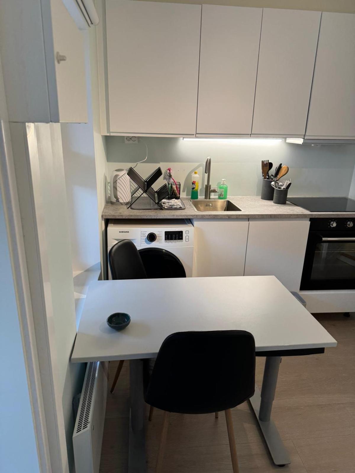 Apartment Small With Everything Need