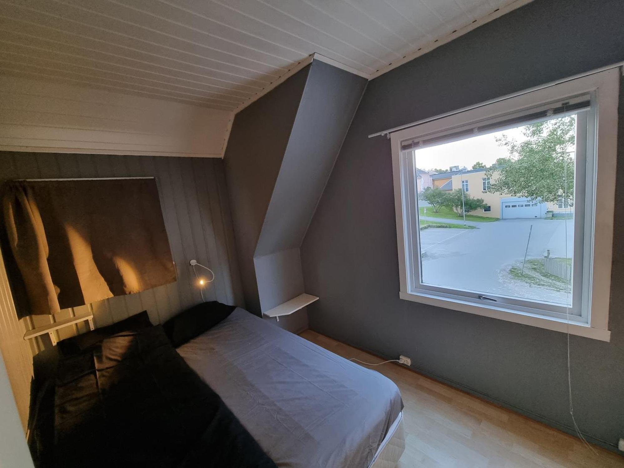 Sentrumsnaer Med 4 Soverom - Aurora Tromso