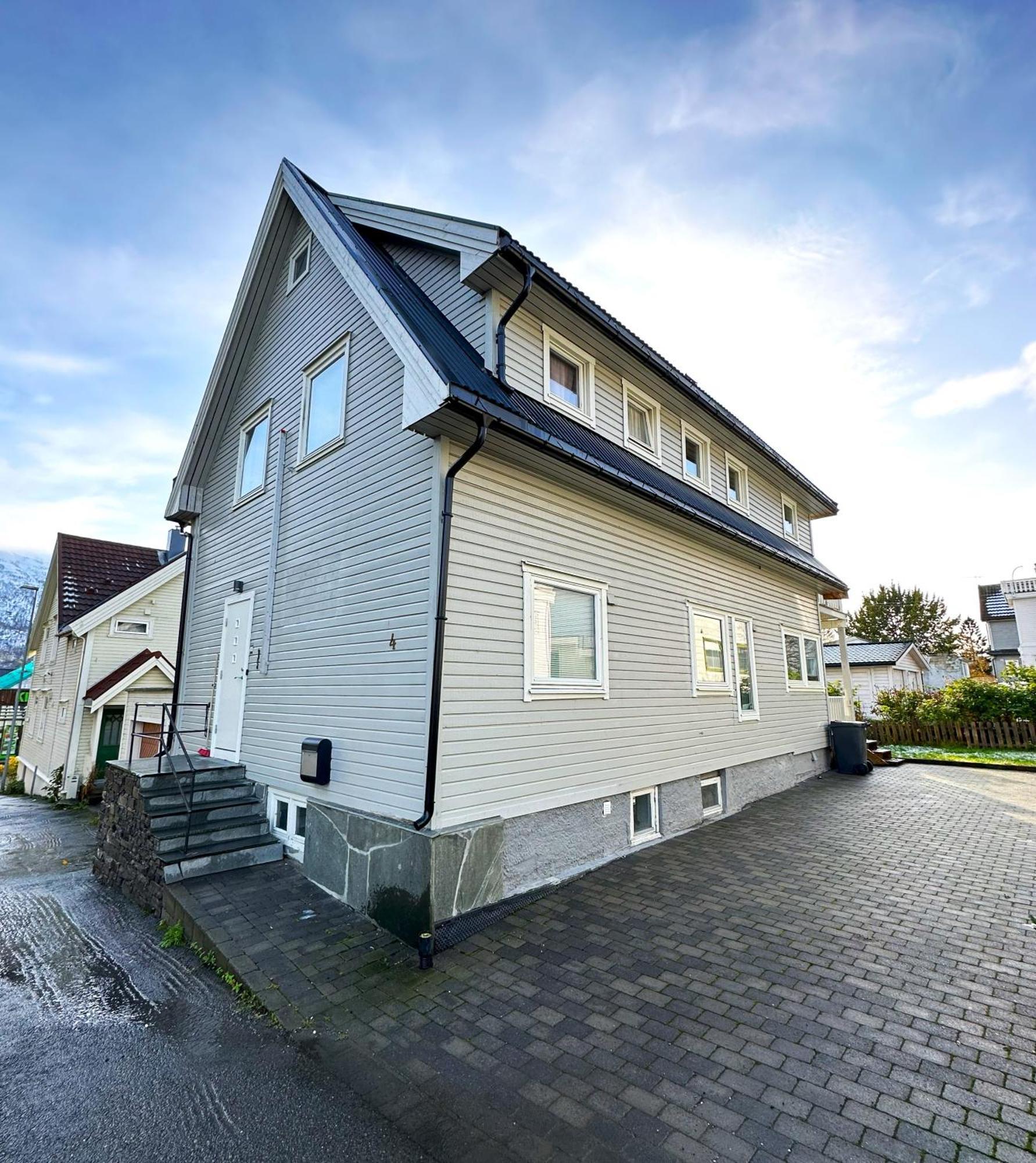 Sentrumsnaer Med 4 Soverom - Aurora * Tromso