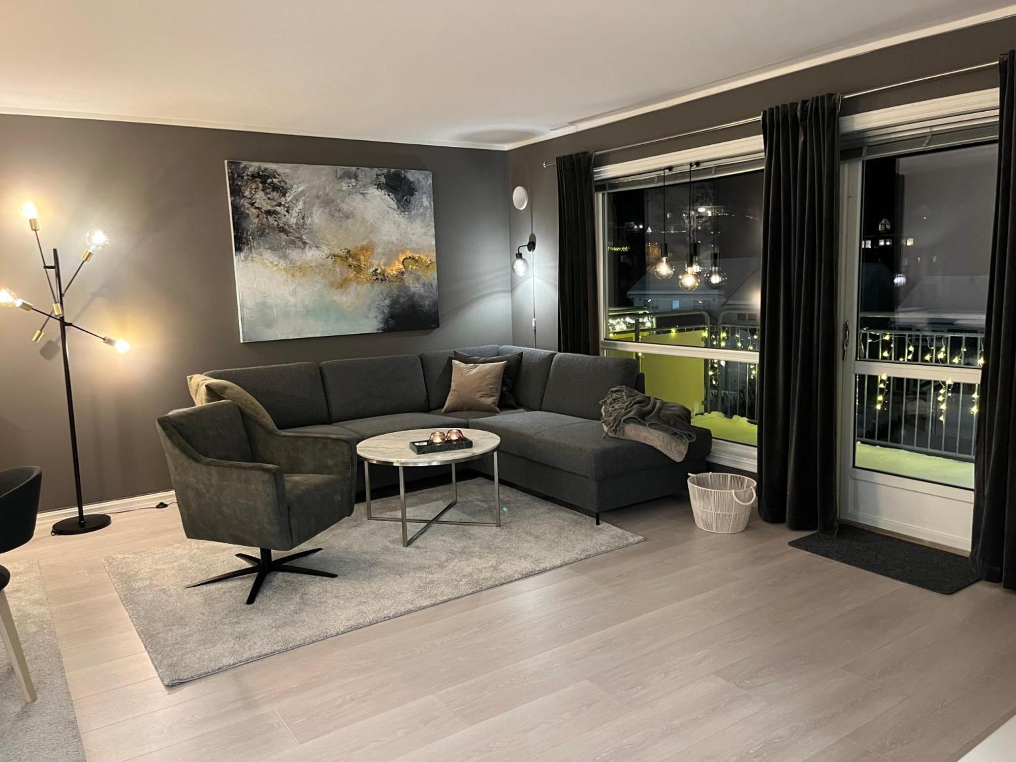 Apartment I Med Flott Standard - Naert Alt