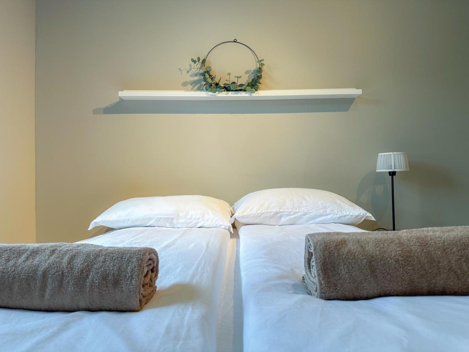 Apartment Luxury Facilities For Families L Near Attractions L Free Garage *