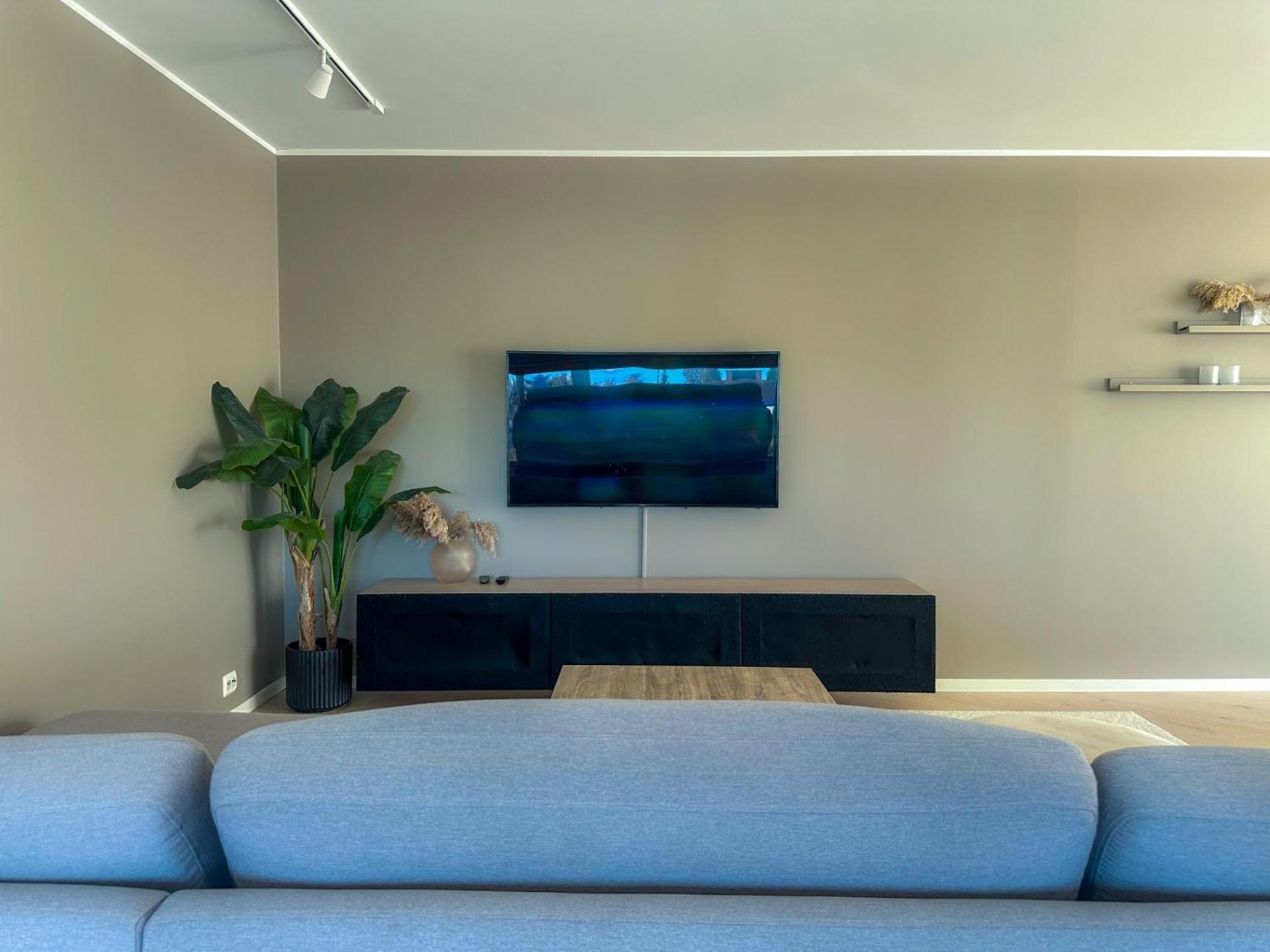 Apartment Luxury Facilities For Families L Near Attractions L Free Garage *