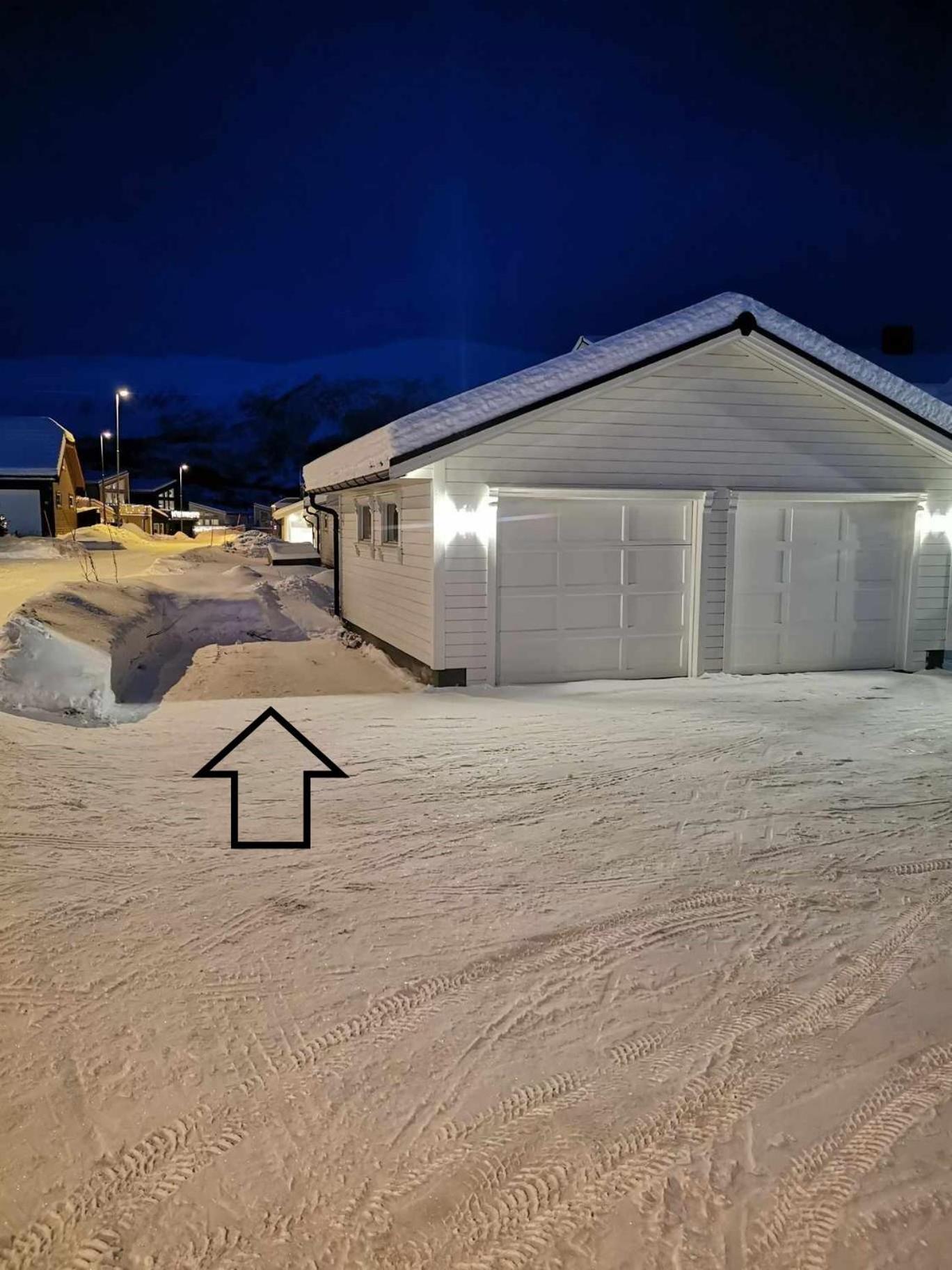 Appartement Modern 2 Bedroom Luxury King Bed, New Queen Bed, Free Parking, Perfect For Aurora Hunting And Exploring Kvaloya, Tromso, And Surrounding Islands Year-round Tromsø