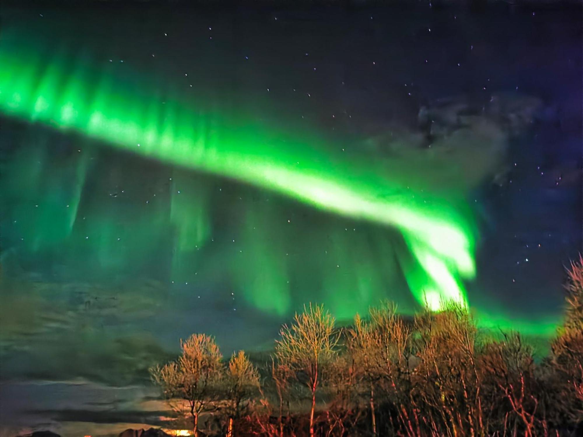 Modern 2 Bedroom Luxury King Bed, New Queen Bed, Free Parking, Perfect For Aurora Hunting And Exploring Kvaloya, Tromso, And Surrounding Islands Year-round * Tromsø