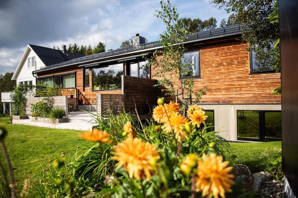 Arctic Retreat - Lovely Next To Amazing Nature Apartment *