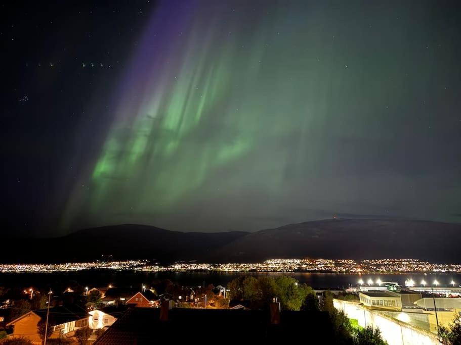 Arctic Retreat - Lovely Next To Amazing Nature Apartment Tromsø