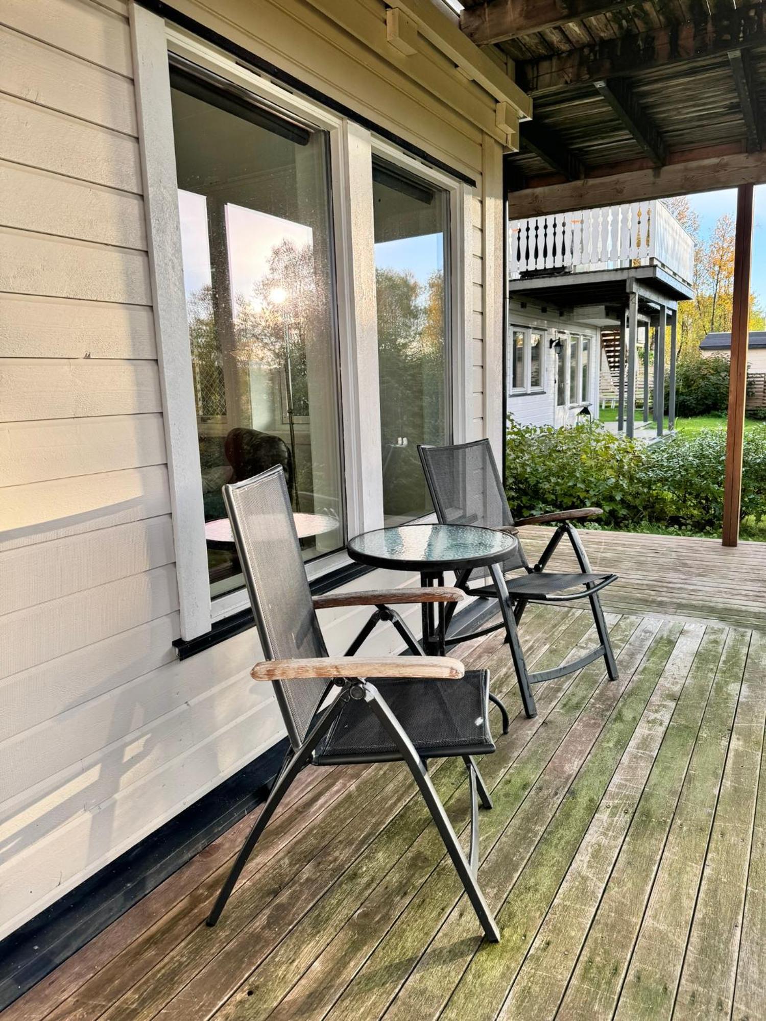Cozy With Outside Terrace Apartment *