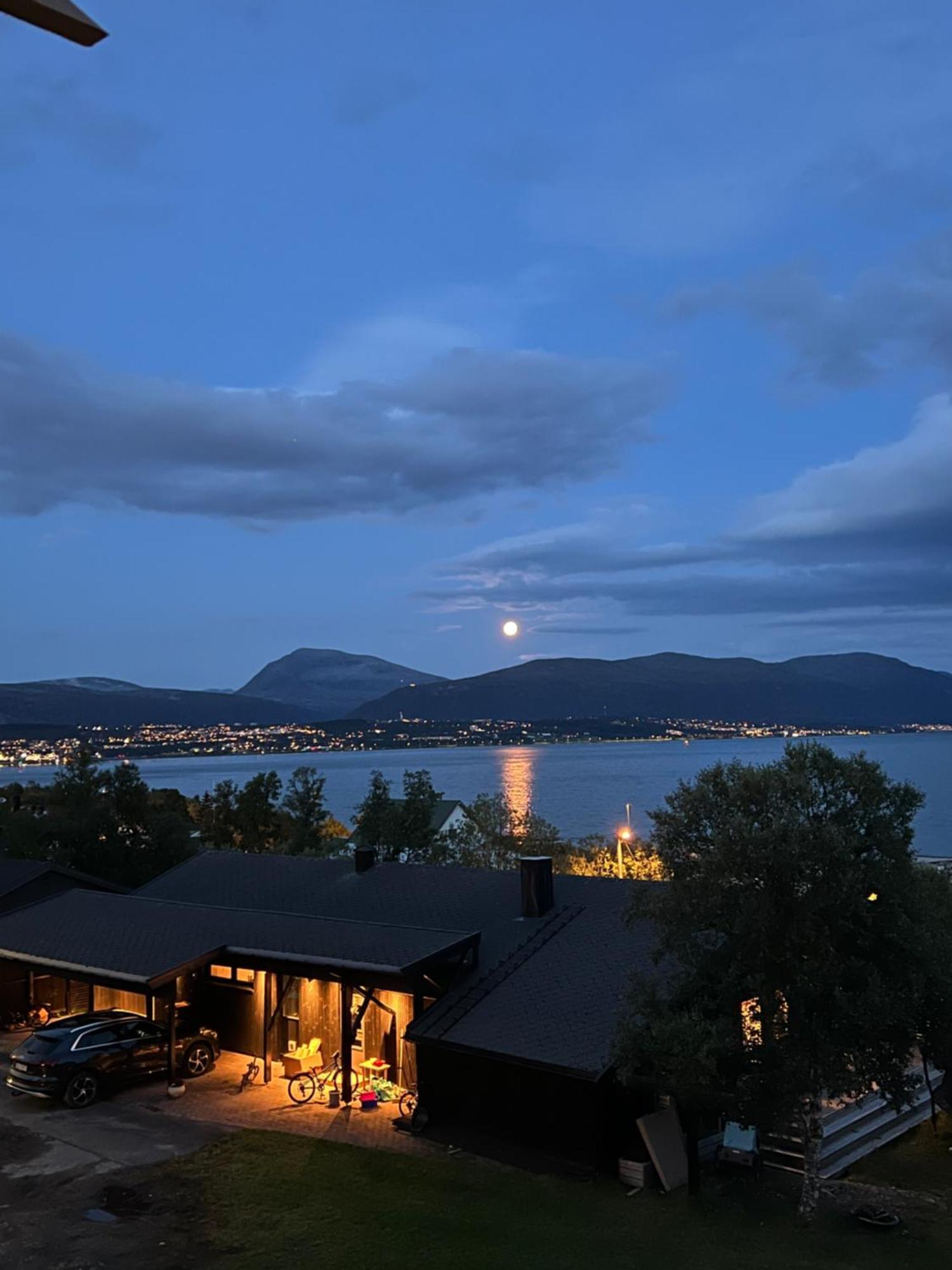 Flott Leilighet, Nydelig - Gratis Parkering Appartement Tromsø