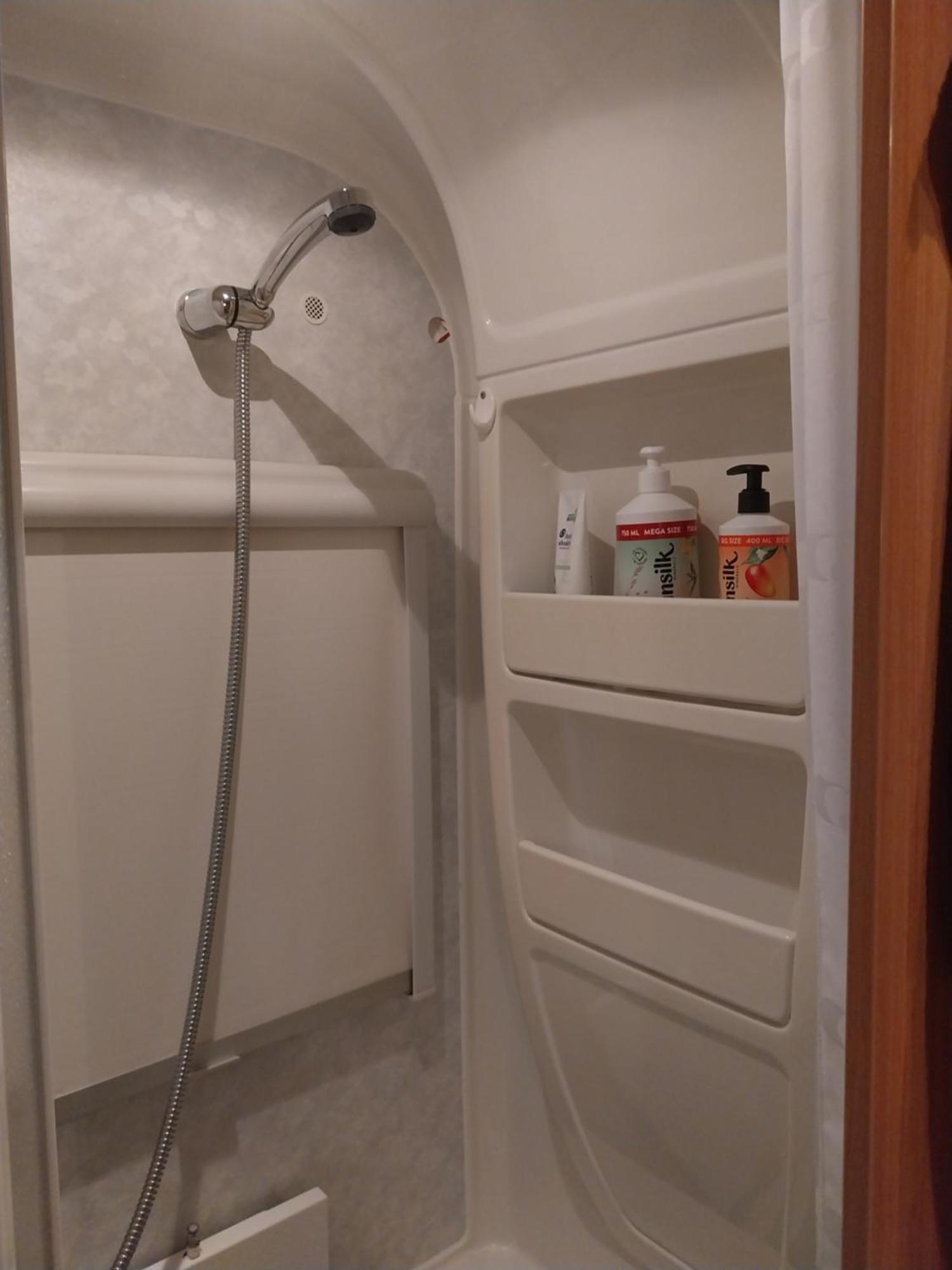 Prosper Caravan Tromso-free Parking I Have Also Same Place, 4 People Apartment Tromso