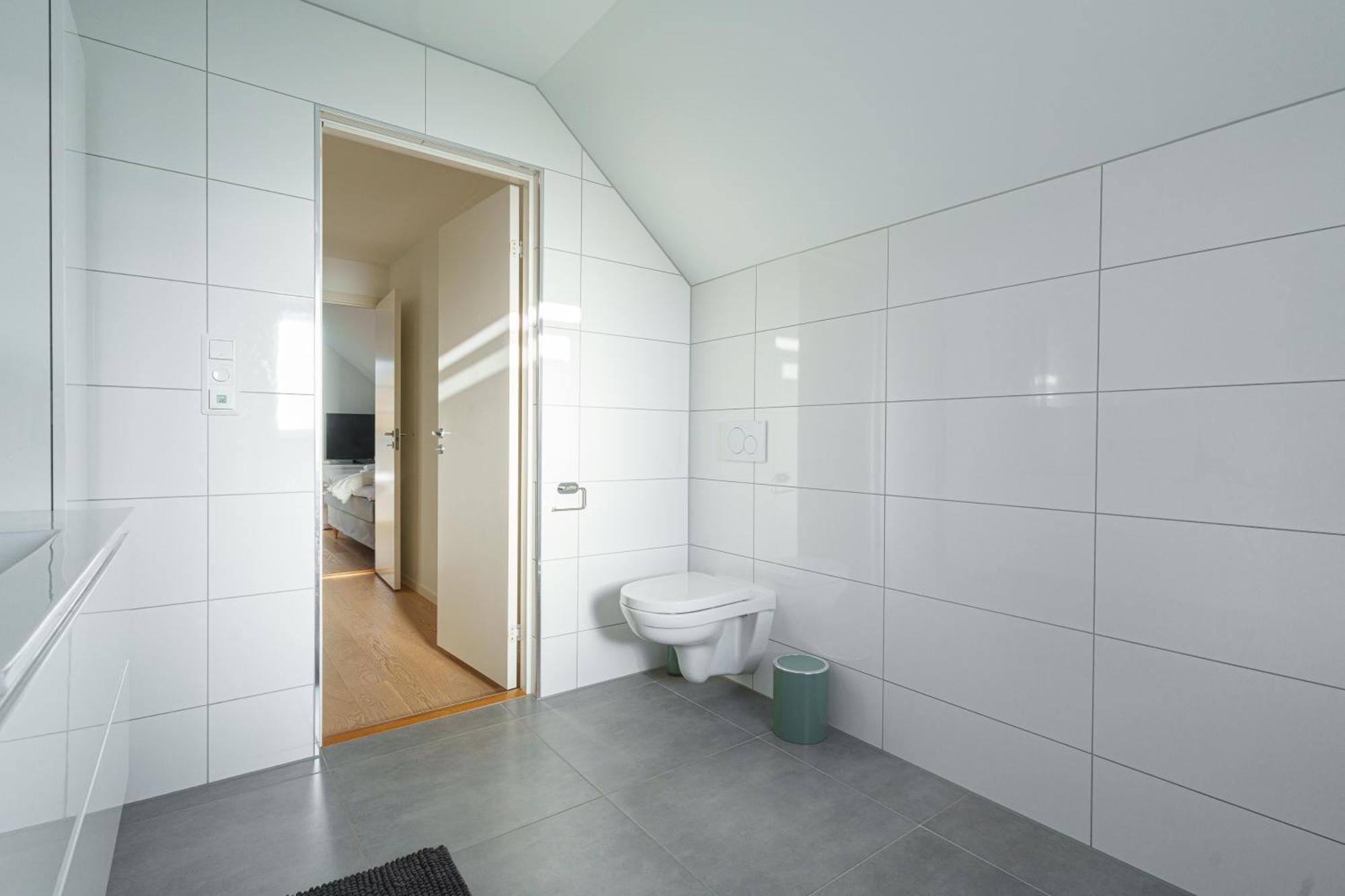 Modern House With Great View! Tromso