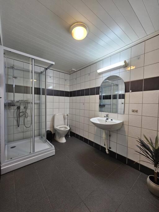 Apartment Close To Center! *