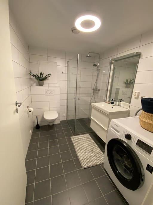 Apartment With Free Parking Near Trail *