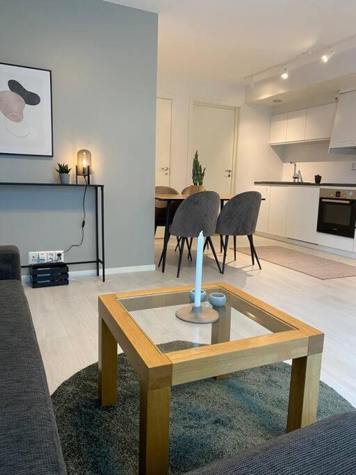 With Free Parking Near Trail Apartment