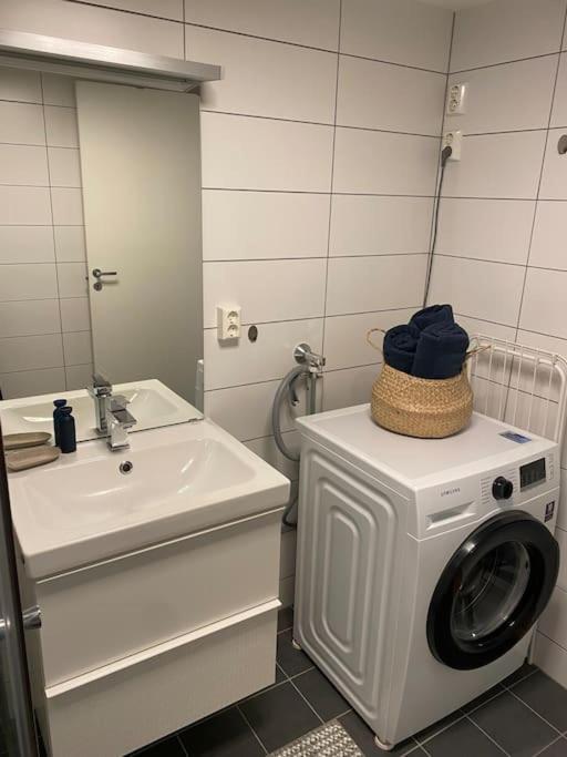 With Free Parking Near Trail Apartment