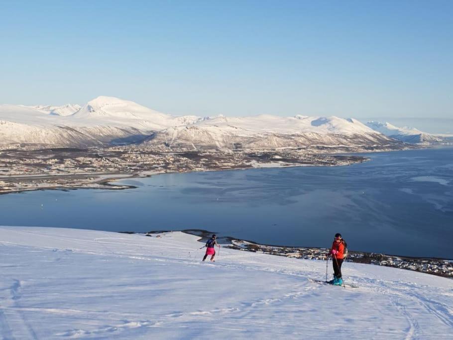 Leilighet Modern Luxury Apartment, Two Bedrooms And Two Big Beds Tromsø