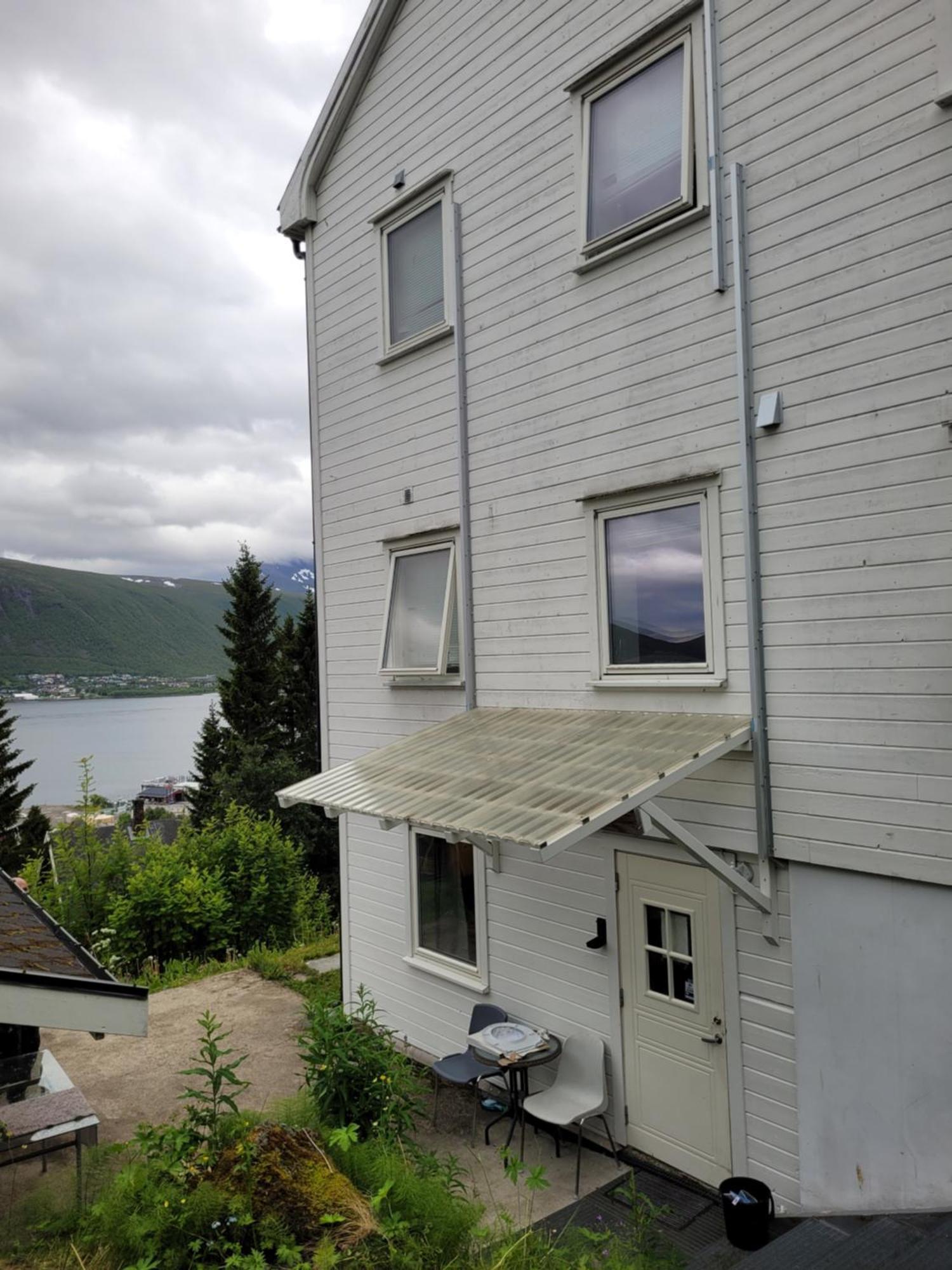 Apartment Explore With Four Bedrooms And Beautiful View *