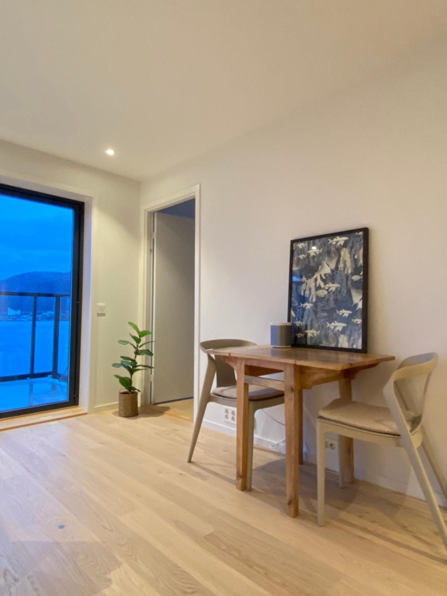 Sweet Little Penthouse, Amazing View * Tromso