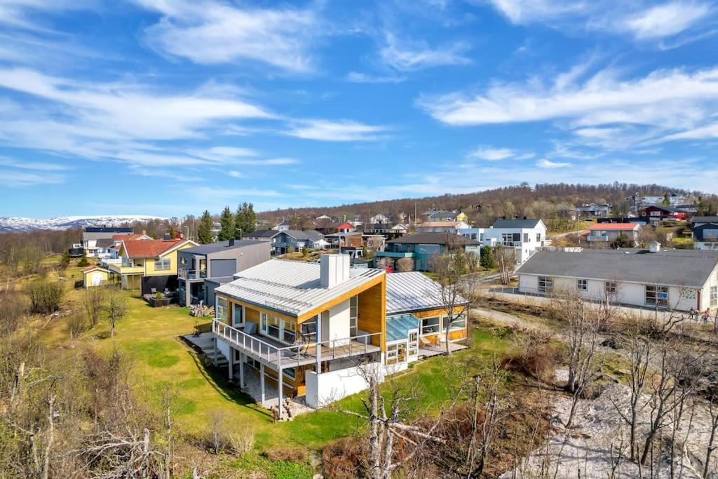 Elegant 4br With Great Views And Location * Tromso