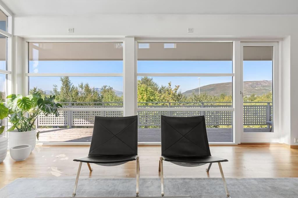 Elegant 4br With Great Views And Location * Tromso