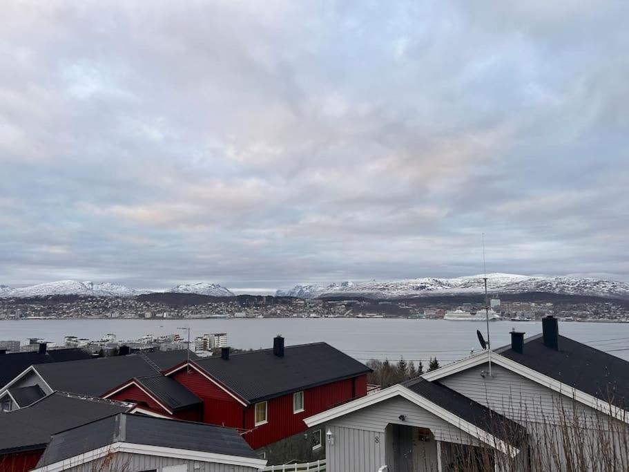 The Yellow House * Tromso