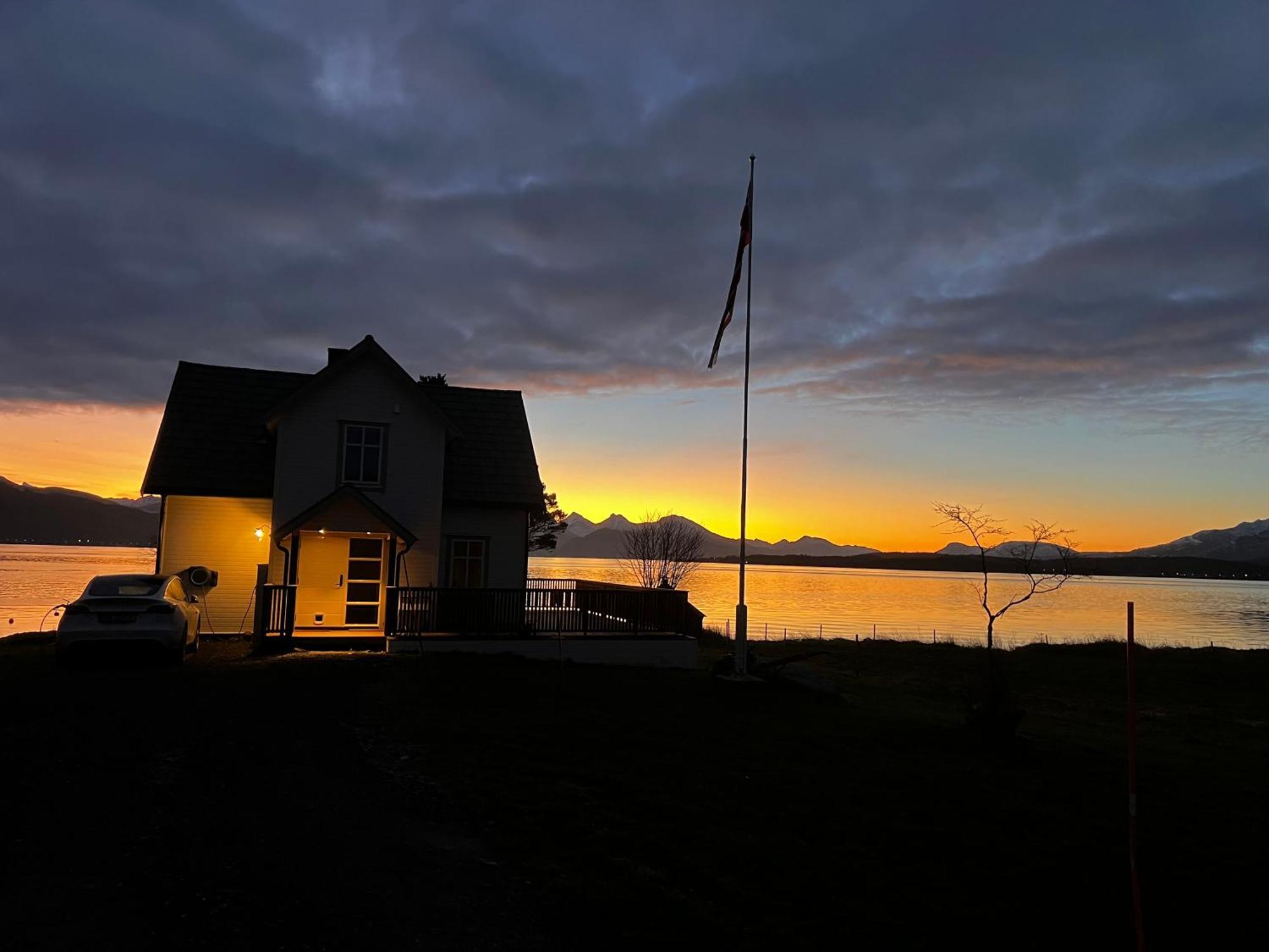Kongeriket Slottnes Holiday home *