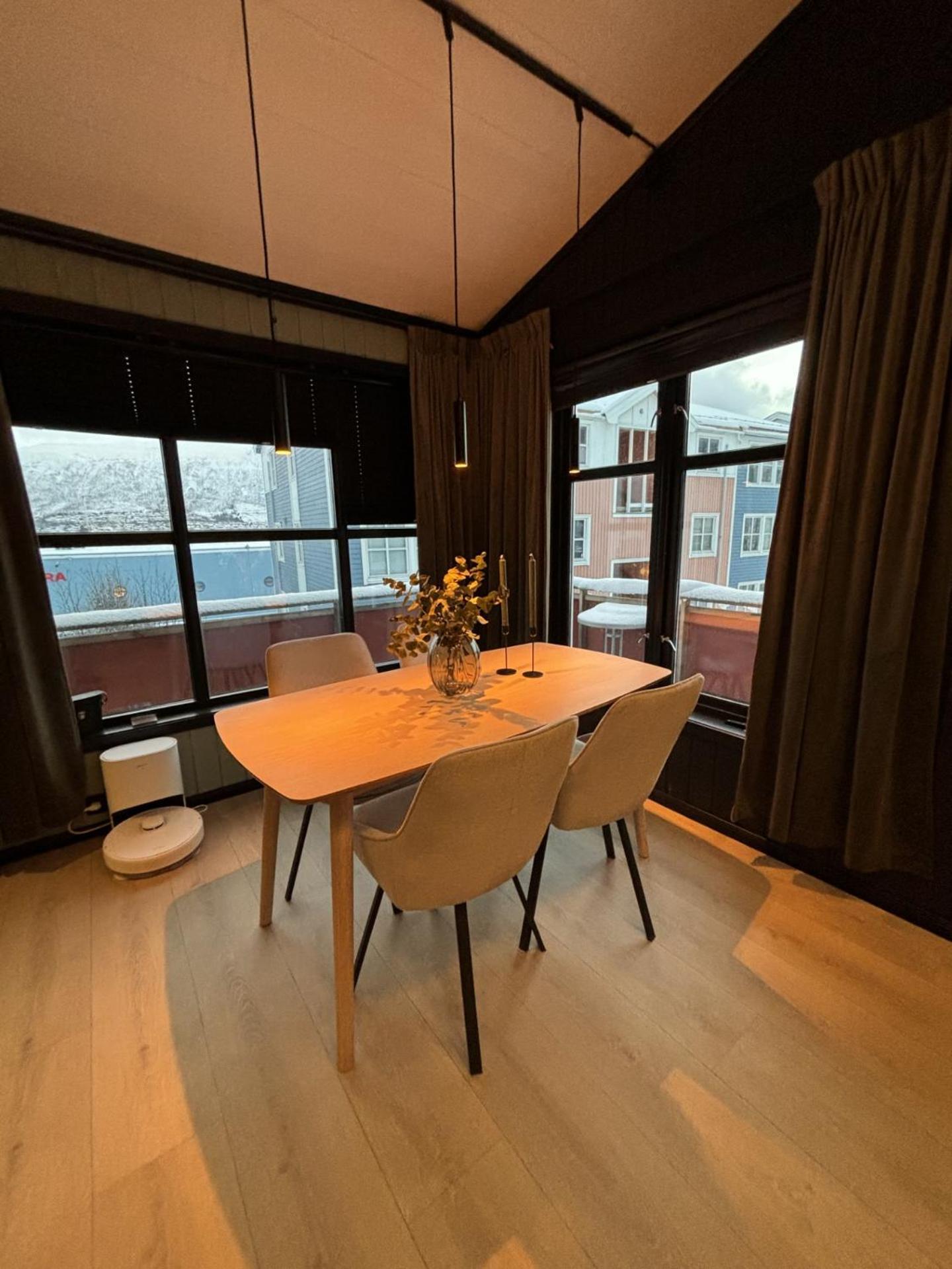 Koselig Sentral Med Gratis Parkering Apartment Tromso