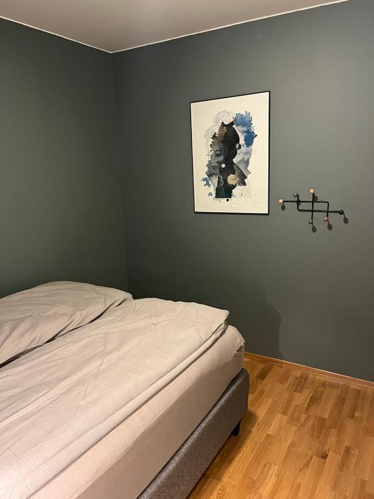 Apartment 3 Bedroom - Free Parking