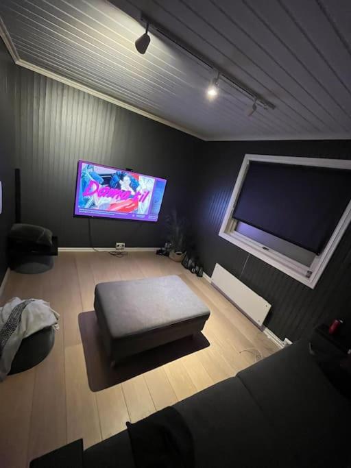 3 Bedroom Villa, Close To Cable Car, With Sauna