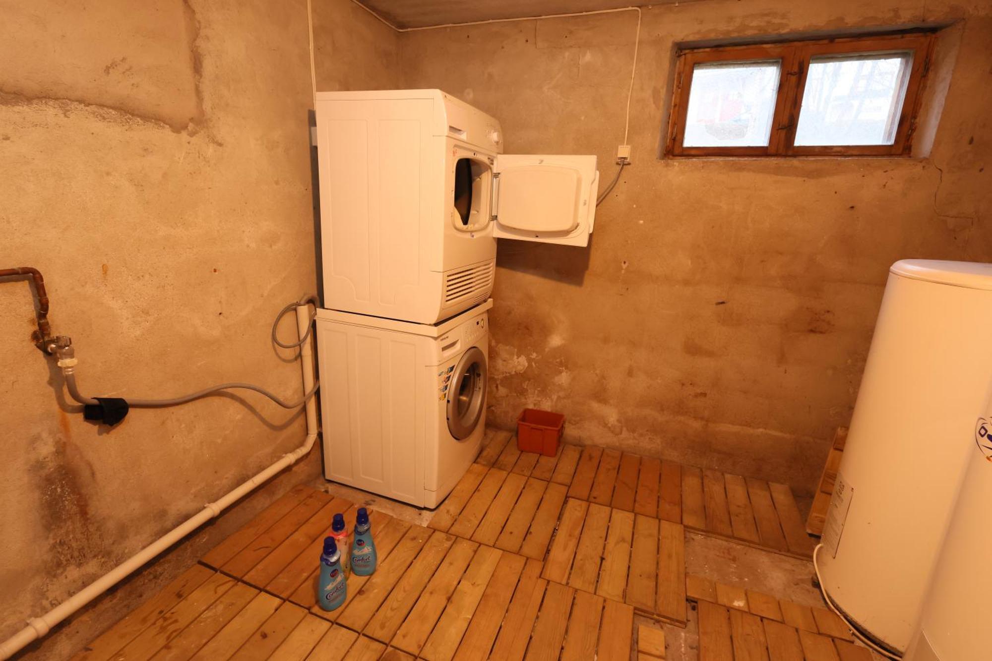 Apartment Close To Center, 900 M, 2 Bedroom, 2nd Floor Tromso