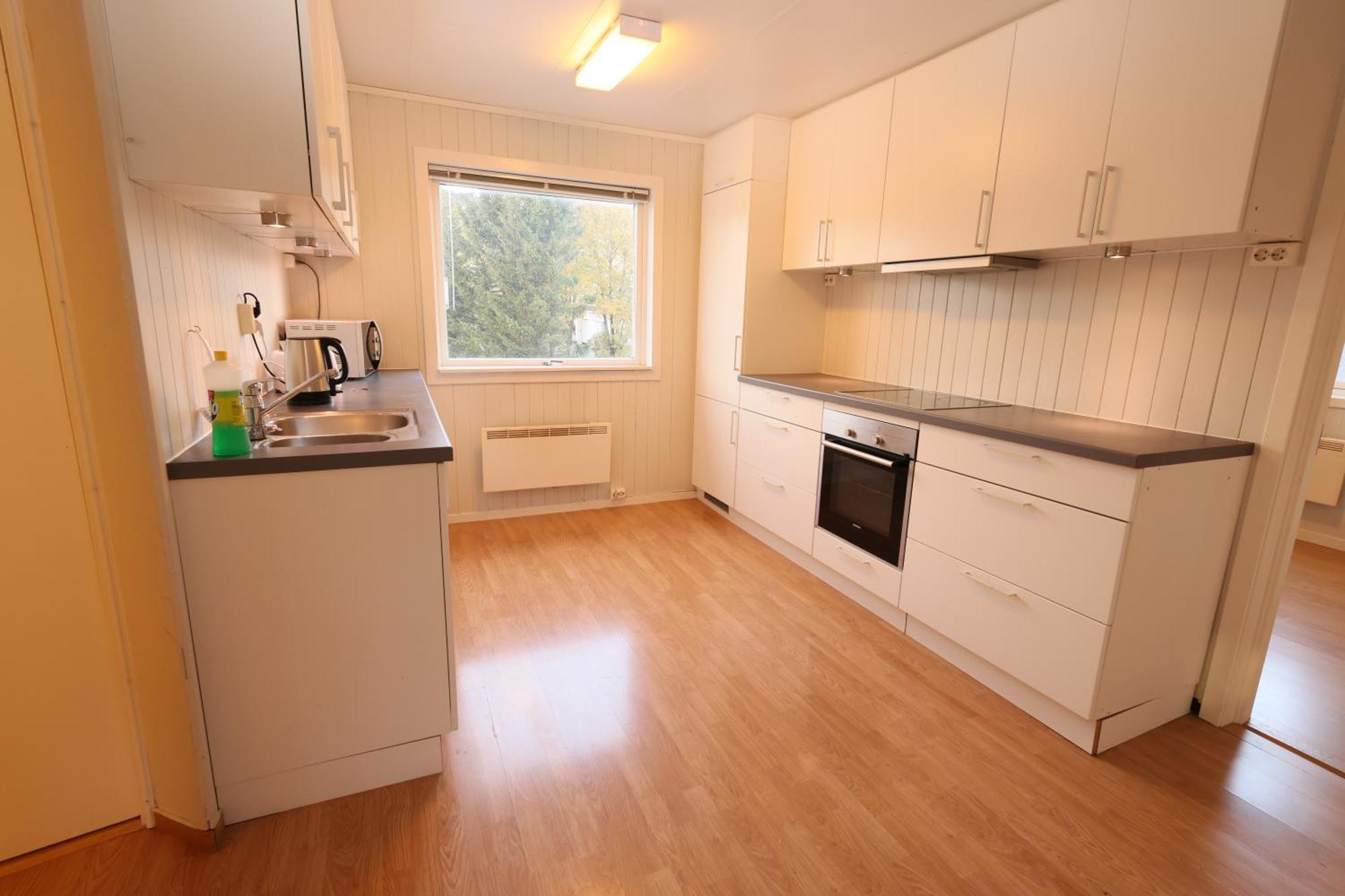 Apartment Close To Center, 900 M, 2 Bedroom, 2nd Floor *