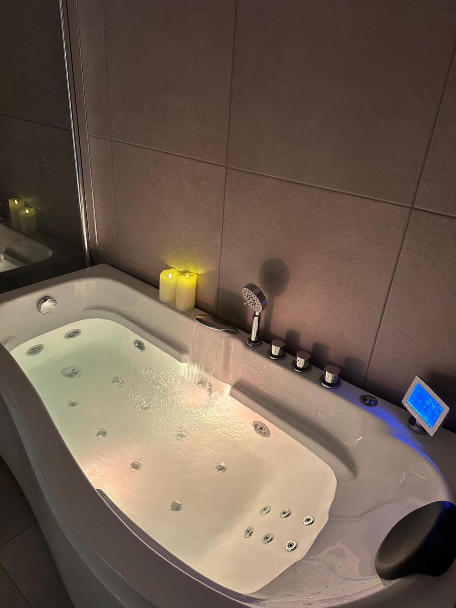 Apartment Koselig Byleilighet Sor I Sentrum Av Tromso. *