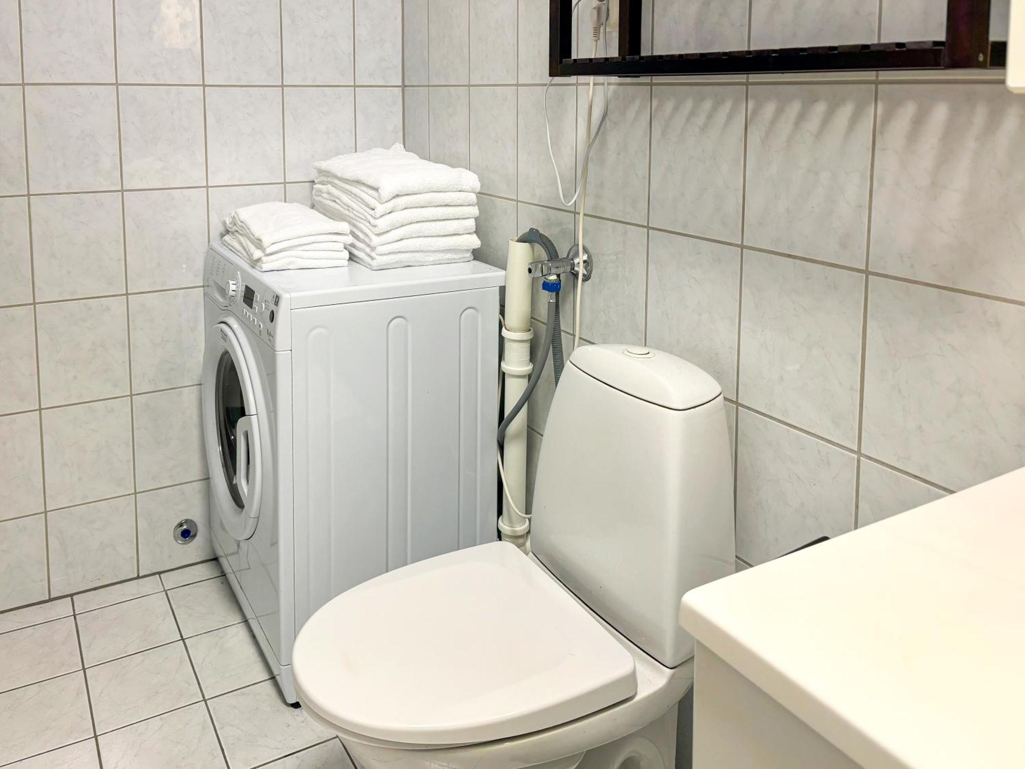 5 Minutes Walk From Sentrum Apartment *