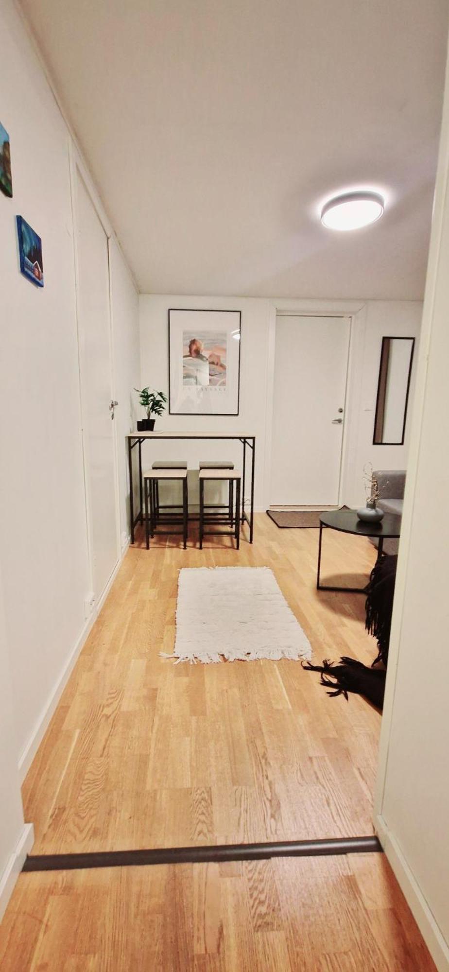 In Tromso, Located Between The Arctic Cathedral And The Cable Car Appartement *