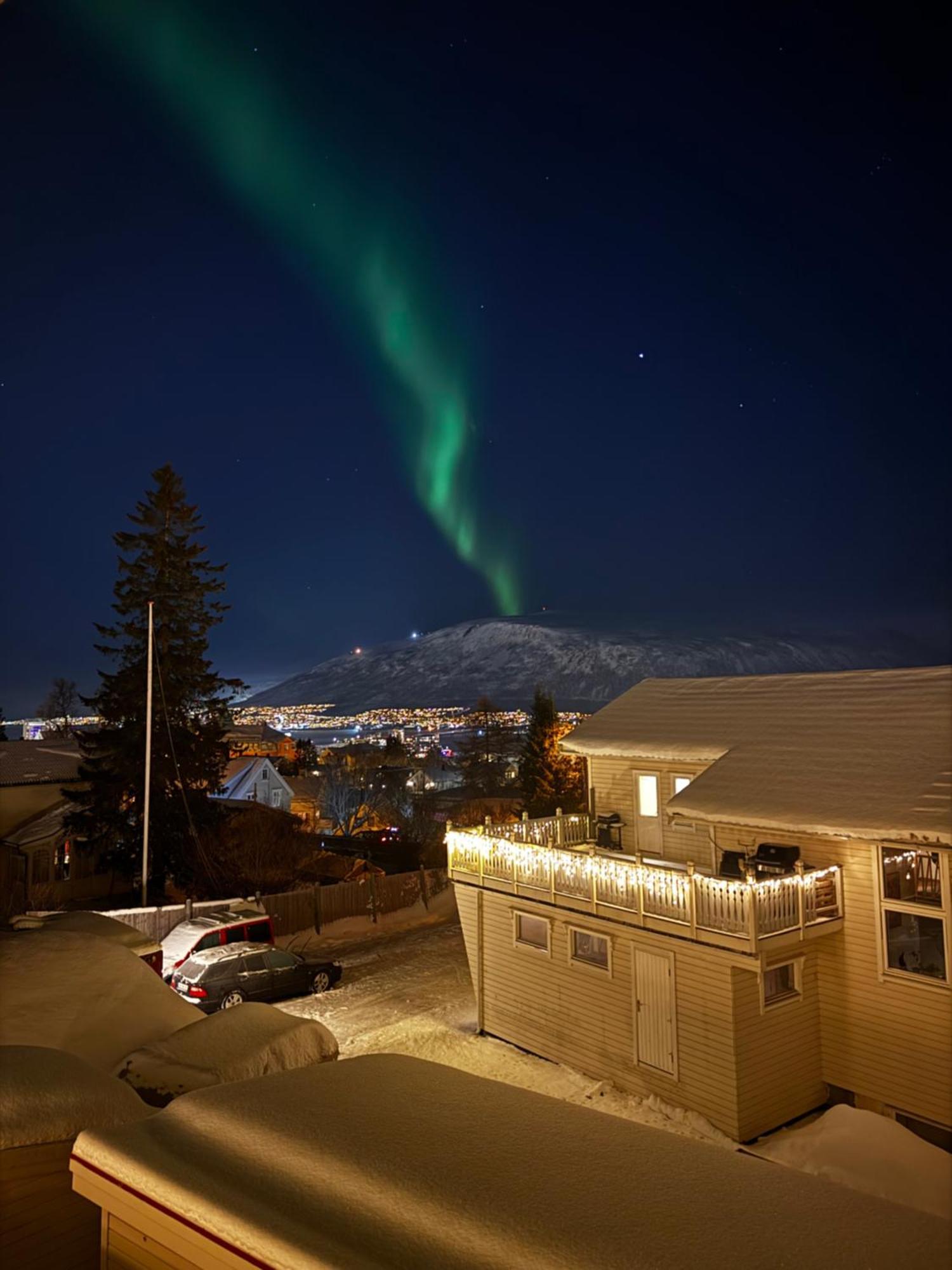 Sentrumsnaer Med Fantastisk Utsikt Tromso