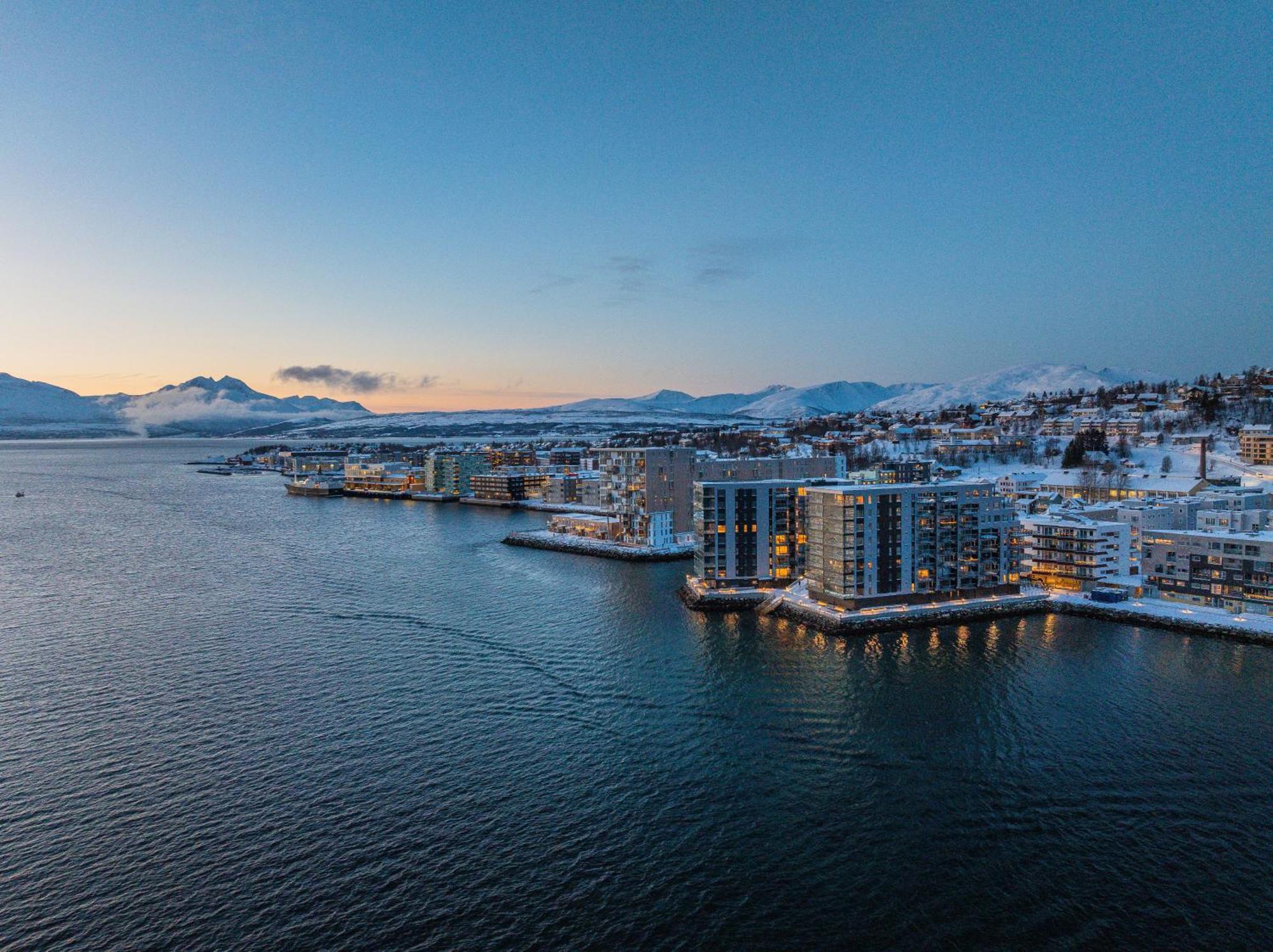Premium Penthouse Sea & Mountain View Apartment *