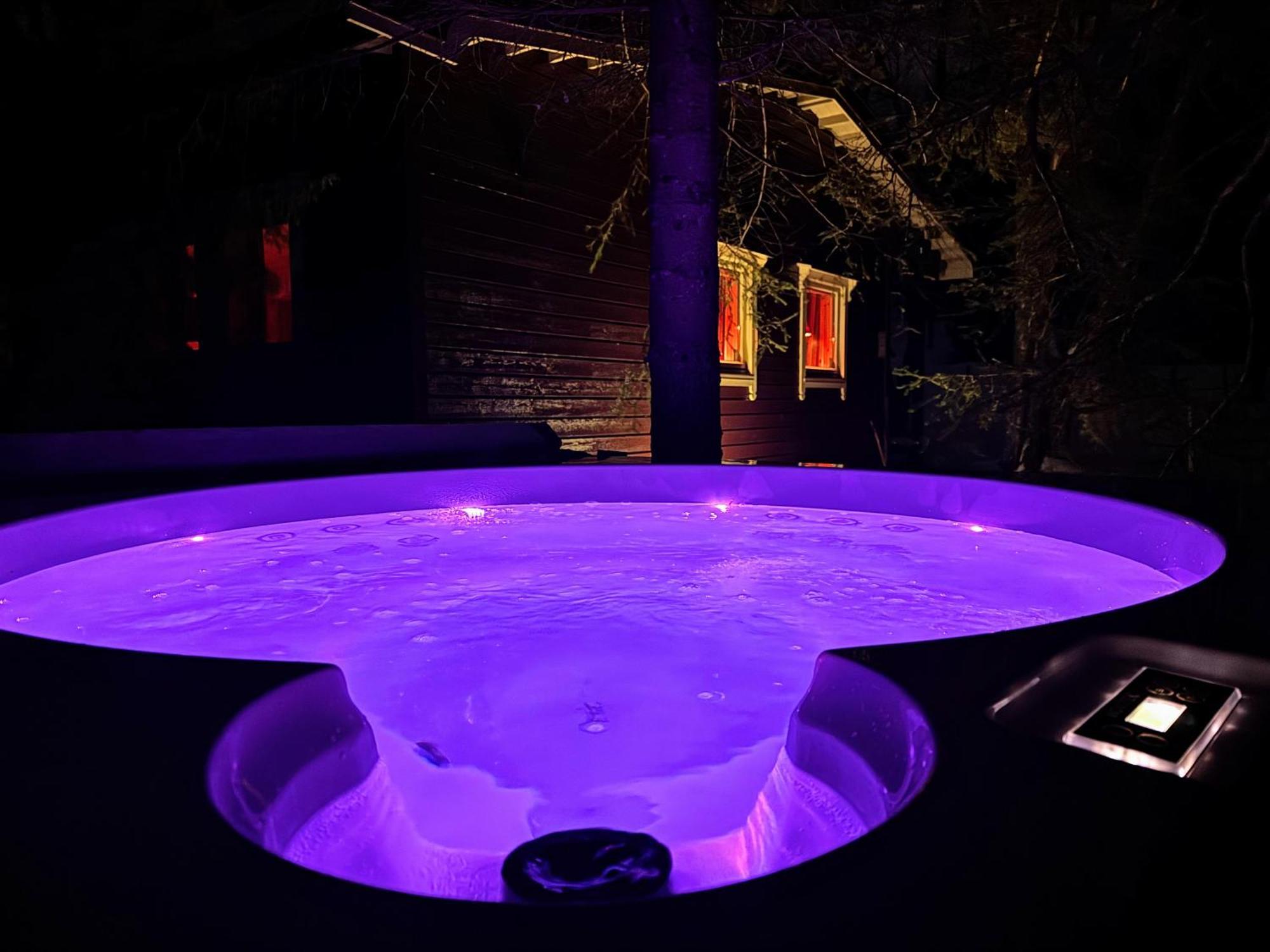 Ferienhaus Aurora Haven - With Jacuzzi Tromsø