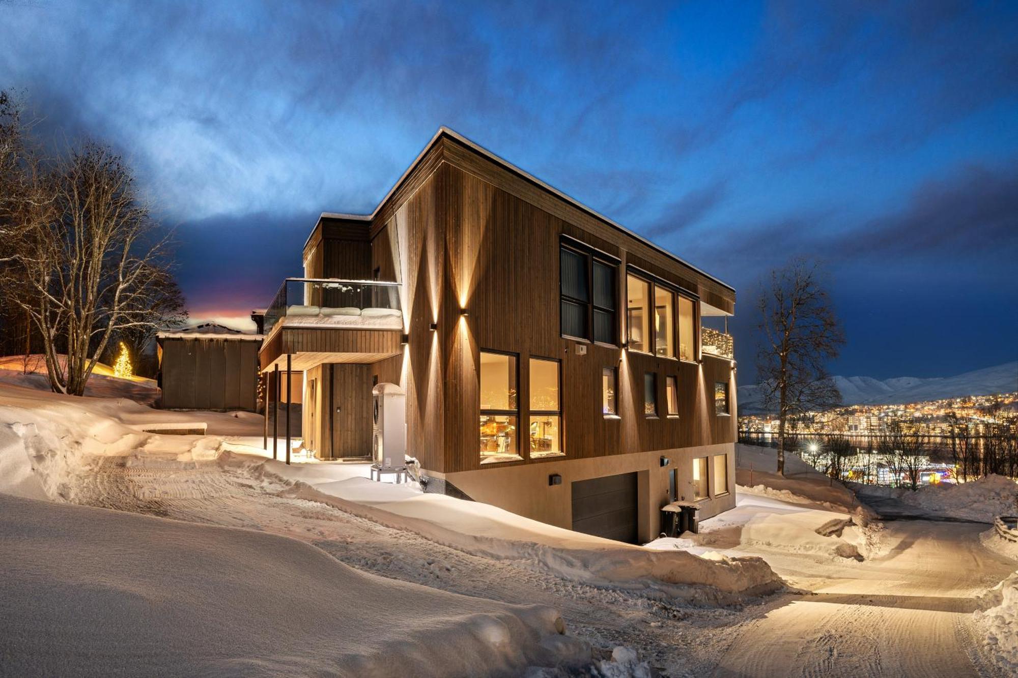 Arctic Homes - The View Apartment