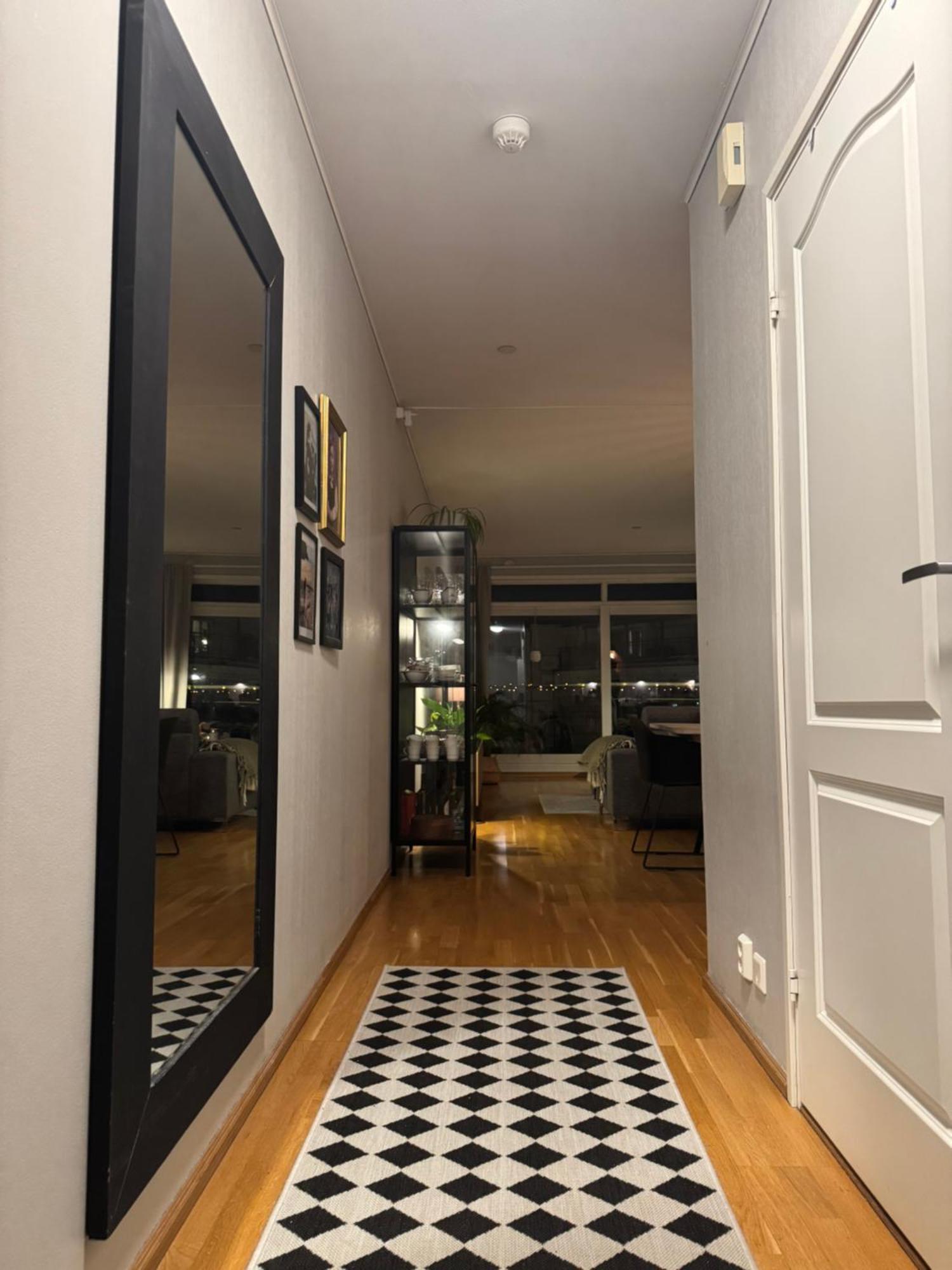 Apartment With Sea View On Floor Tromso