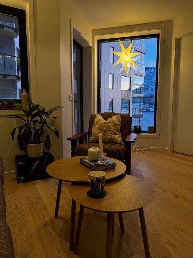New And Downtown Apartment Tromso