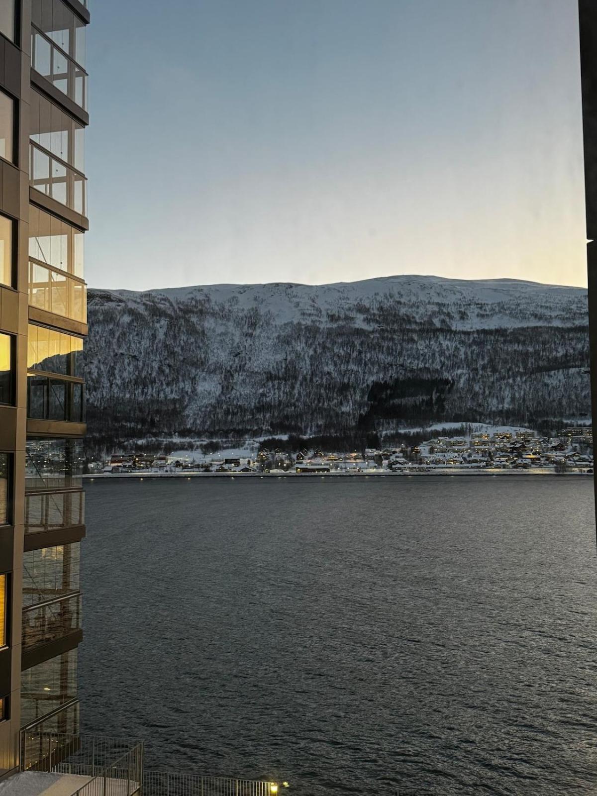 Apartment New And Downtown Tromso