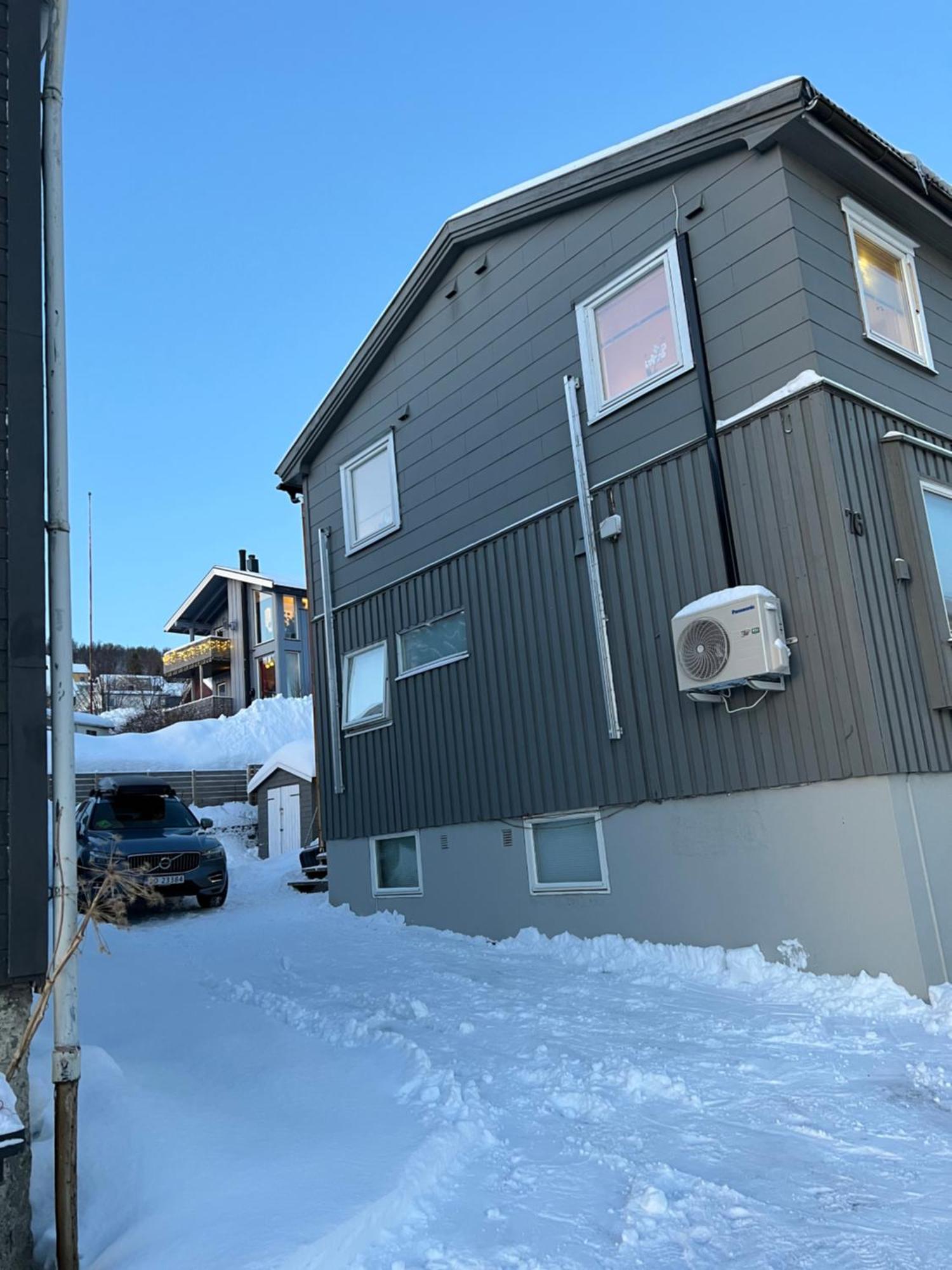 Apartment Location *