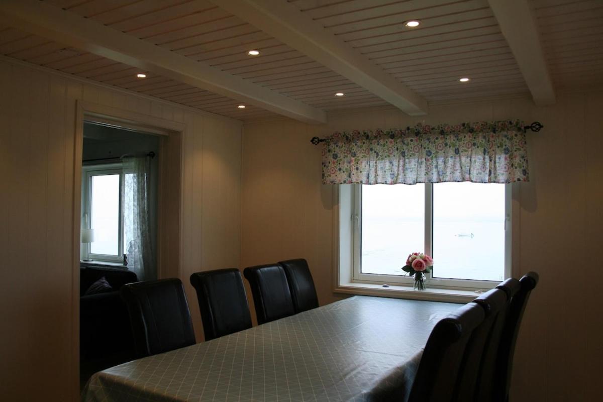 Marisletta Farm - House By The Sea Holiday home Tromso