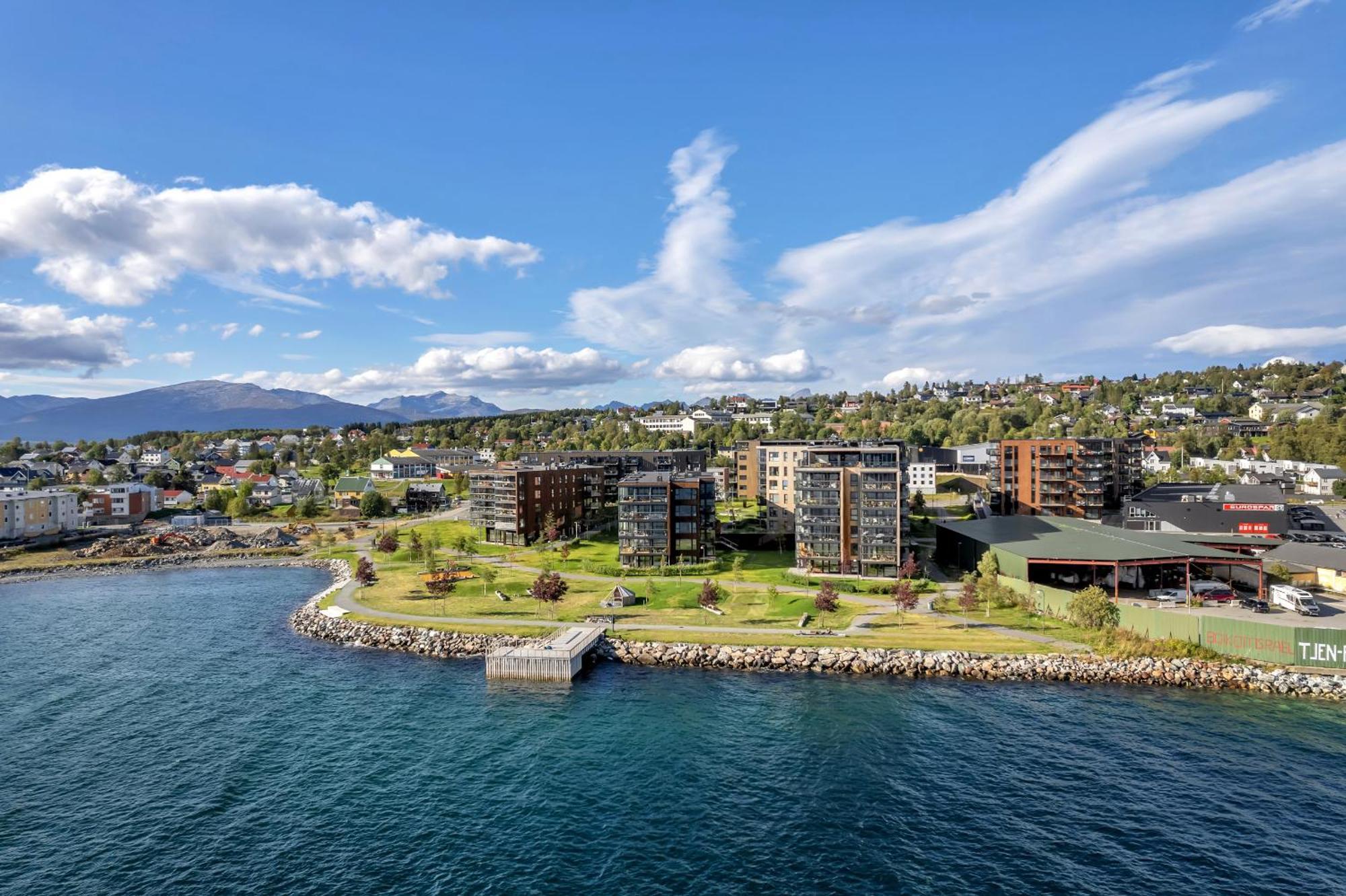 Penthouse With Spectacular Views And Two Balconies * Tromso