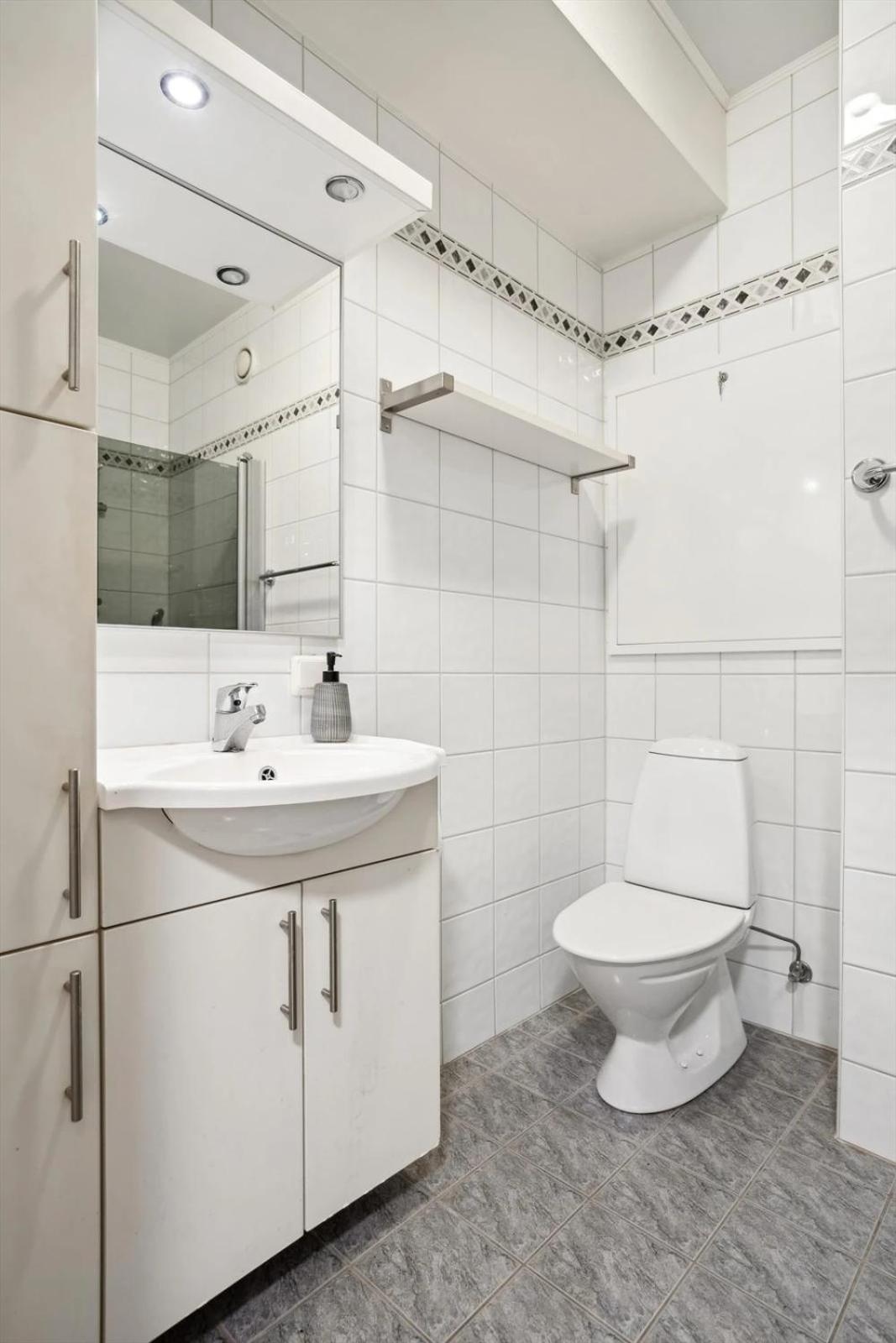 Sentral Leilighet, 2 Soverom, Opptil 5 Personer Apartment