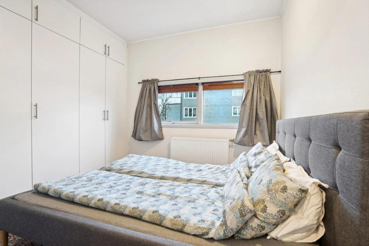 Apartment Sentral Leilighet, 2 Soverom, Opptil 5 Personer Tromso