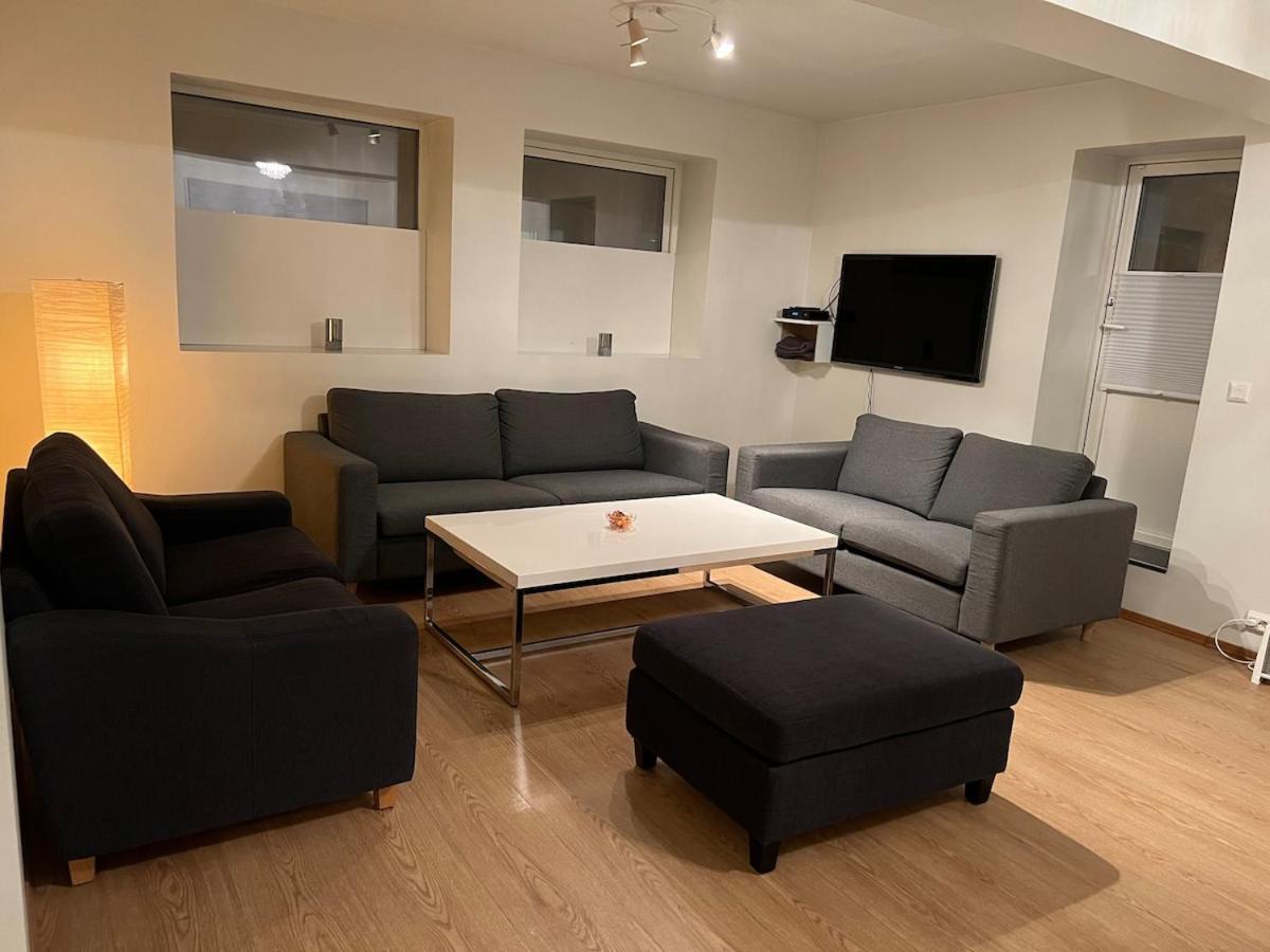 Apartment Spacious Apartment- Walking Distance To Citycenter