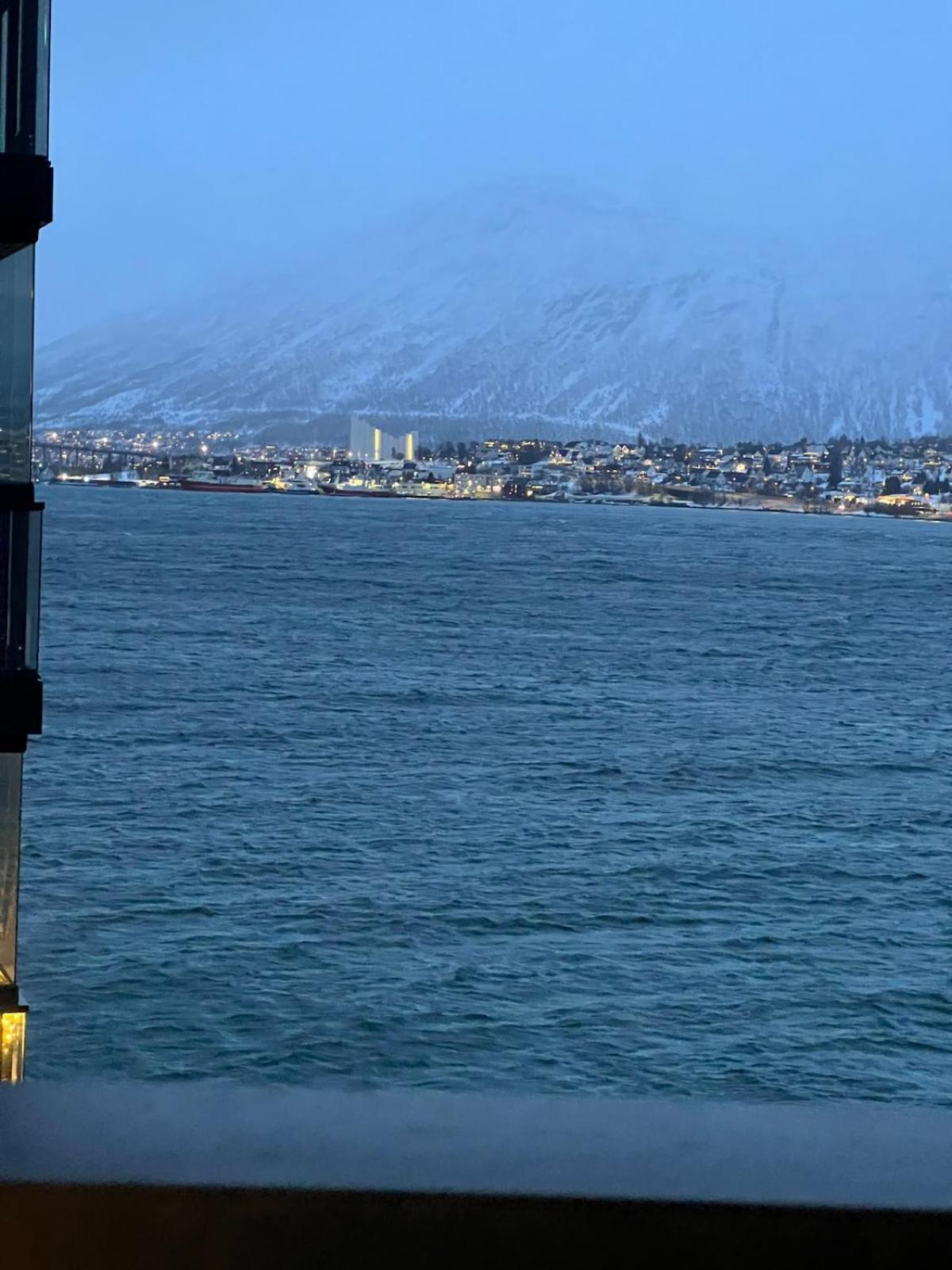 Aurora Star - New Apartment, Fantastic Sea View Tromso