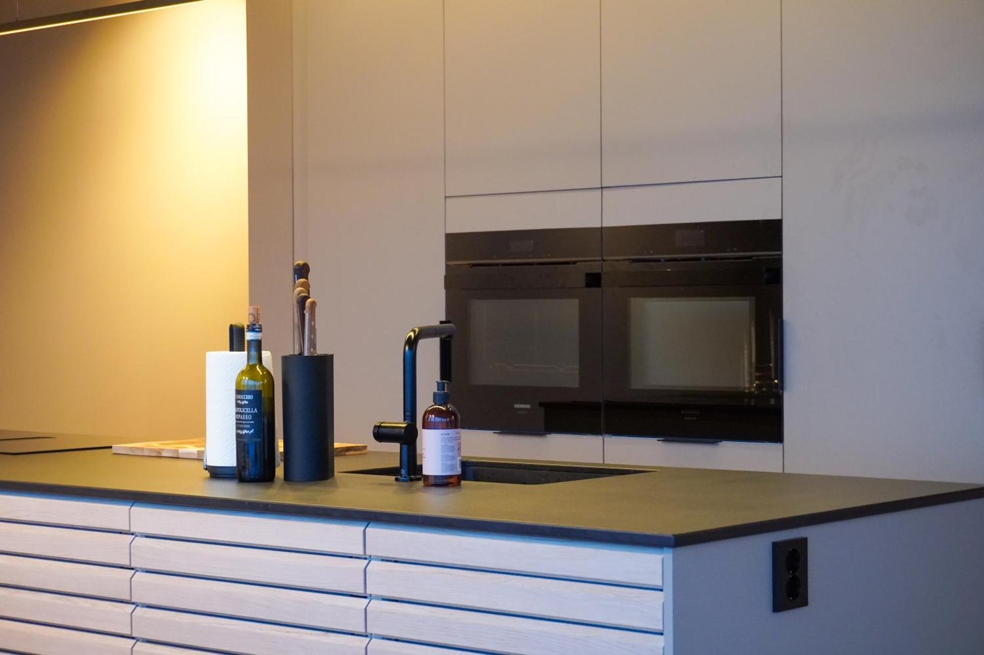 Villa Coastal Retreat 3 Bedroom Haven Tromso