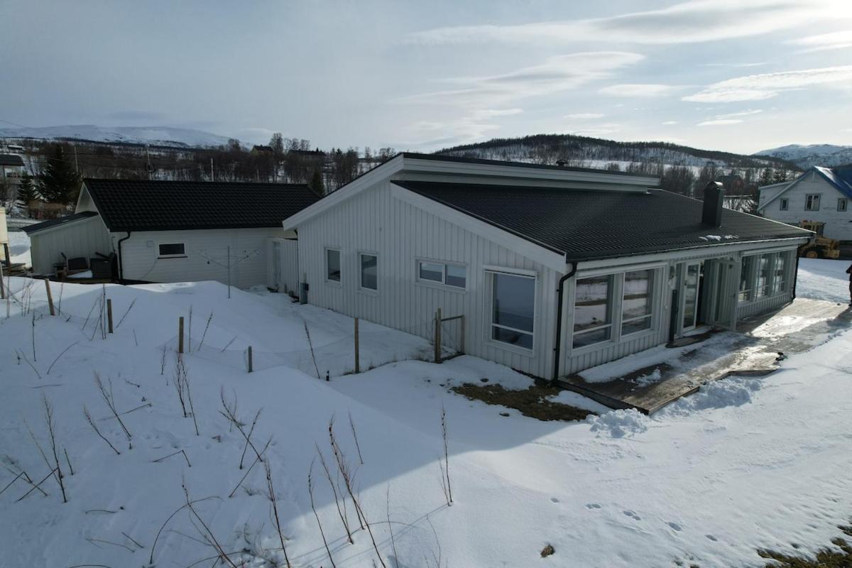 Villa Moderne Ved Havet 3 Soverom Og 2 Bad Tromso