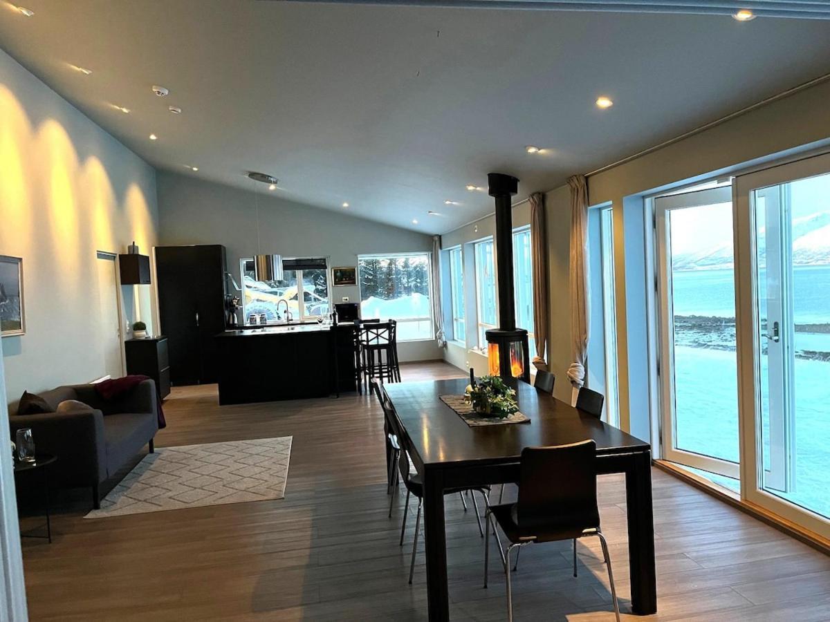 Moderne Ved Havet 3 Soverom Og 2 Bad Villa Tromso
